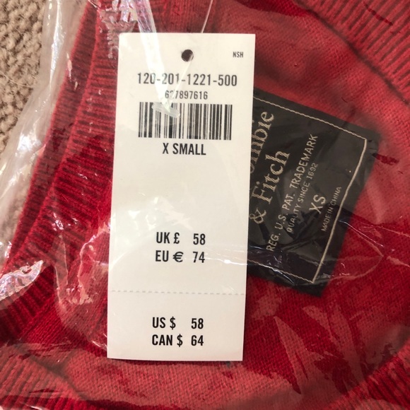 Abercrombie & Fitch Red Long Sleeve Sweater - Picture 2 of 4